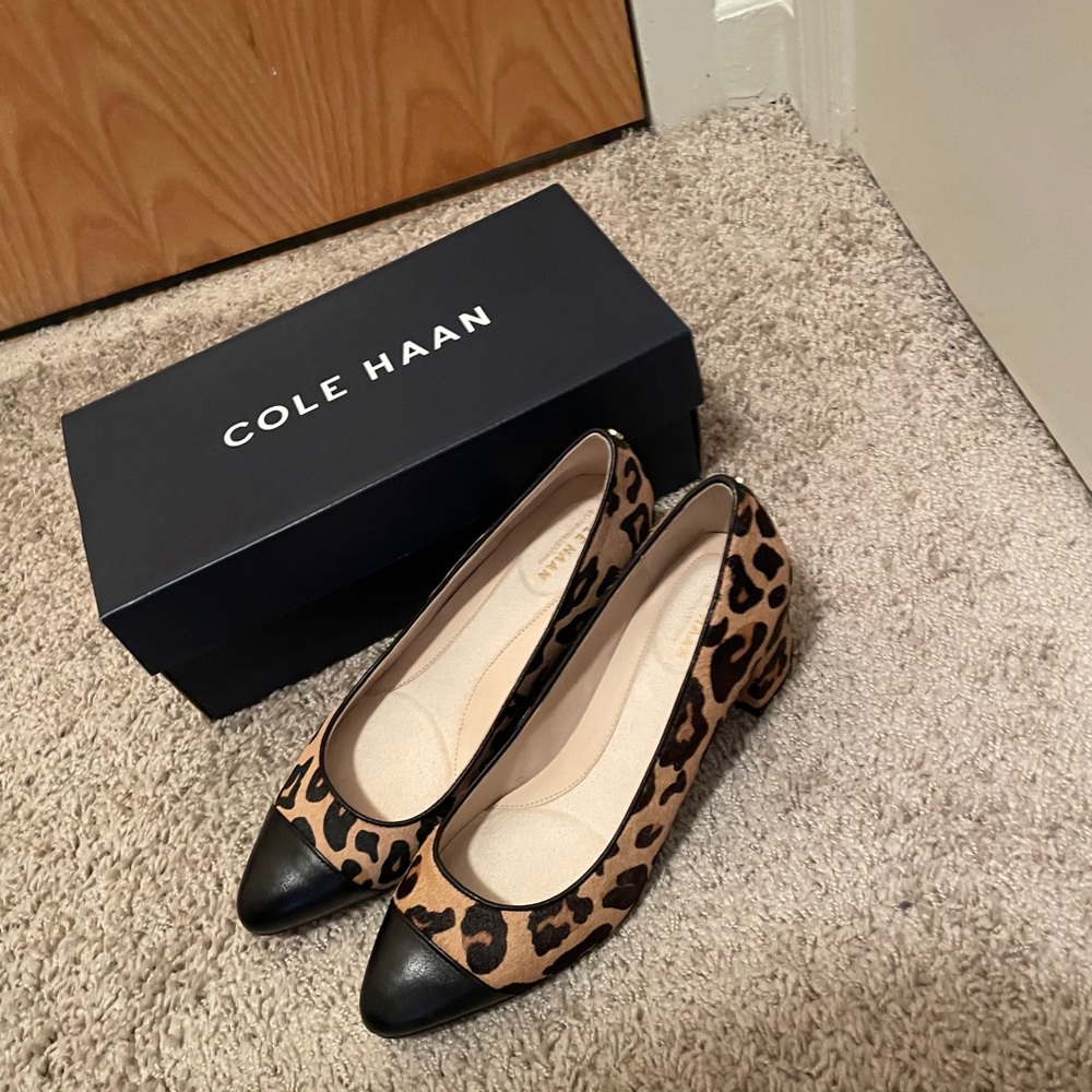 Cole Haan leopard pumps 6 NWT